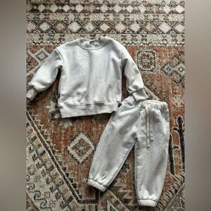 Olive + Scout Cozy Kids Gray Sweatpants & Joggers Set